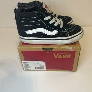VGUC size 8.5c VANS
